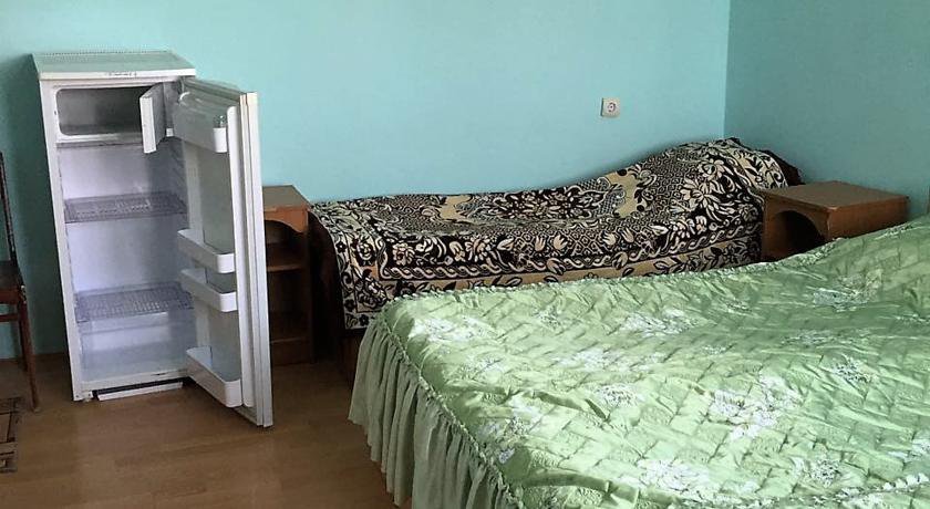 Гостиница Гостевой дом на ул. Бондаревой Пересыпь